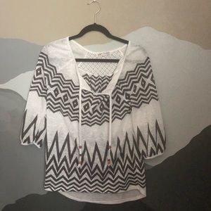 Black and white tribal top